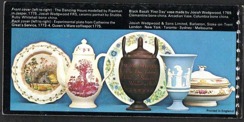 GB 1972 'The Story of Wedgwood' mint and complete booklet DX1. CV GBP 15 - trimmed perfs 1/2d pane.