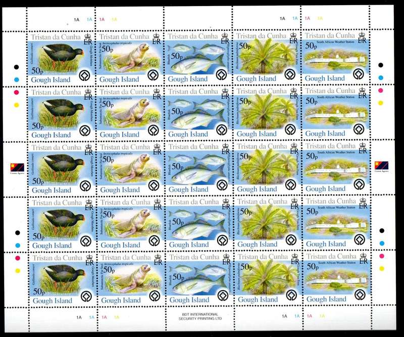 Tristan da Cunha 2005 Islands (2nd issue) setenant sheet of (x25) umm SG823/87 - CV GBP 50.