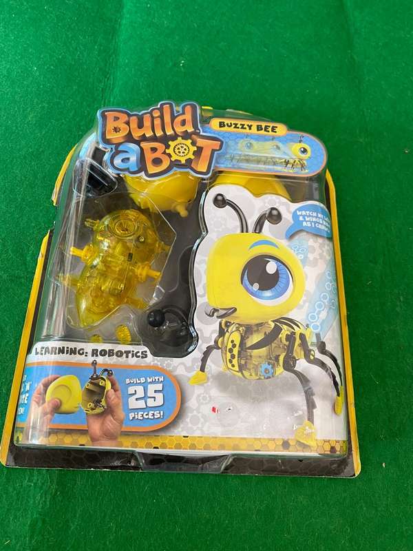 BUILD A BOT BEE TOY