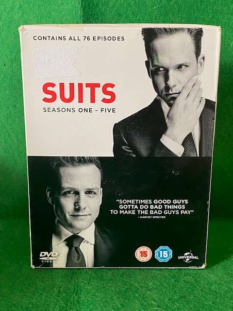 SUITS SEASON ONE TO FIVE