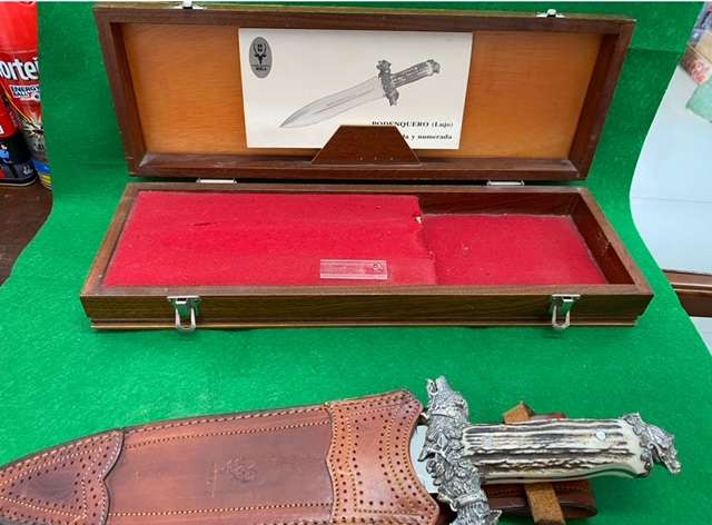 MUELA COLLECTORS LIMITED EDITION KNIFE
