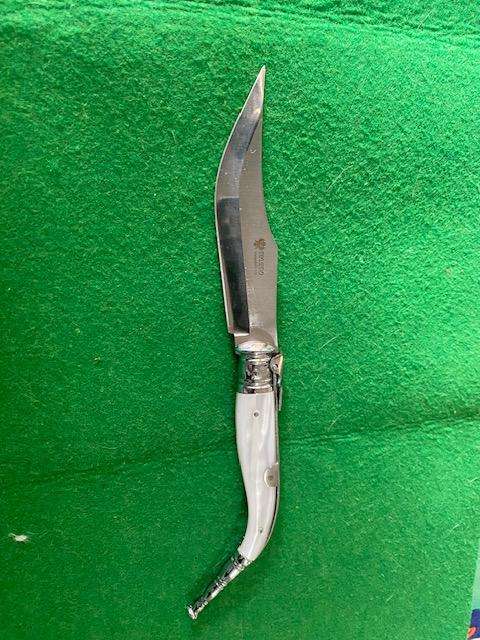 TOLEDO FOLDING KNIFE WITH MOTHER OF PEARL DETAIL