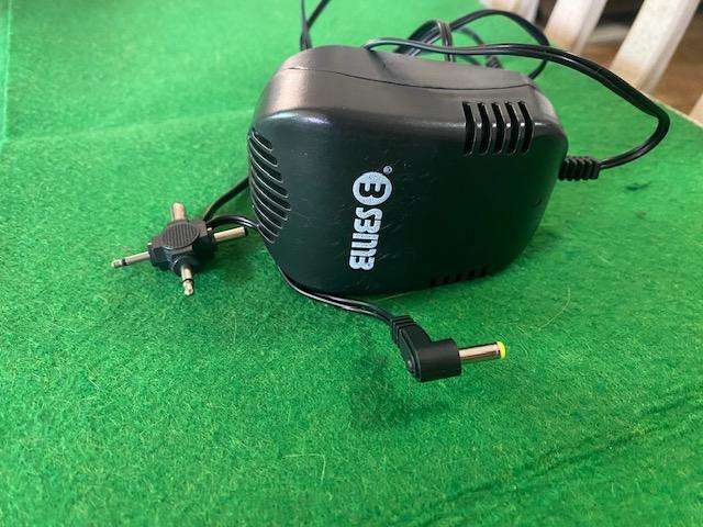 ELLIES  AC ADAPTOR