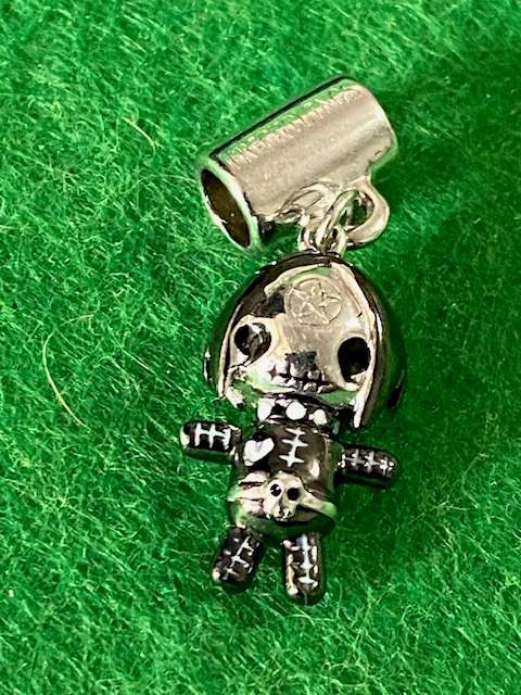 FRIGHTLINGS UK STERLING SILVER PENDANT