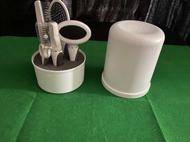 New Catit grooming set for long and short hair