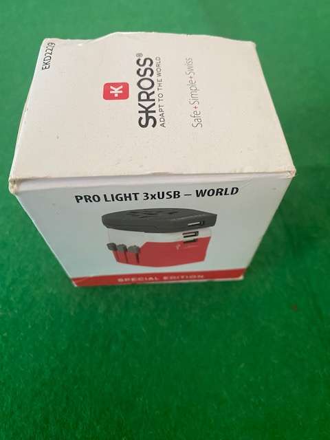 SCROSS PROLIGHT 3USB WORLD ADAPTOR