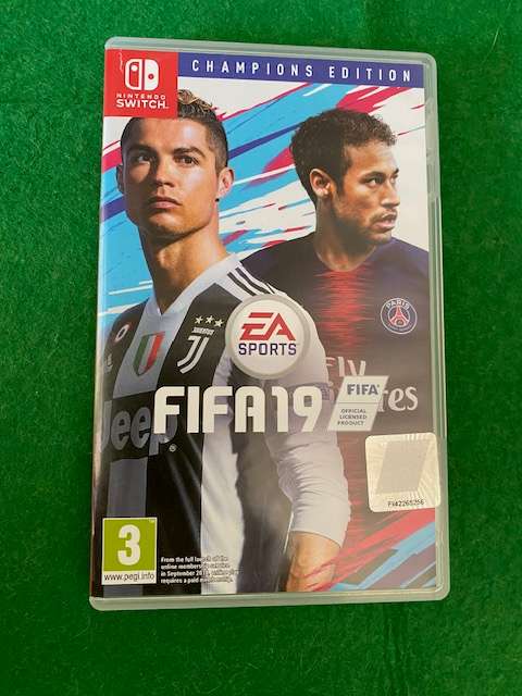 NINTENO SWITCH FIFA 19