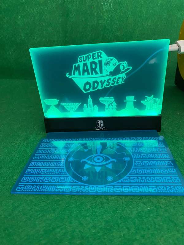 NINTENDO SWITCH LIGHT UP DOCK SHIELD