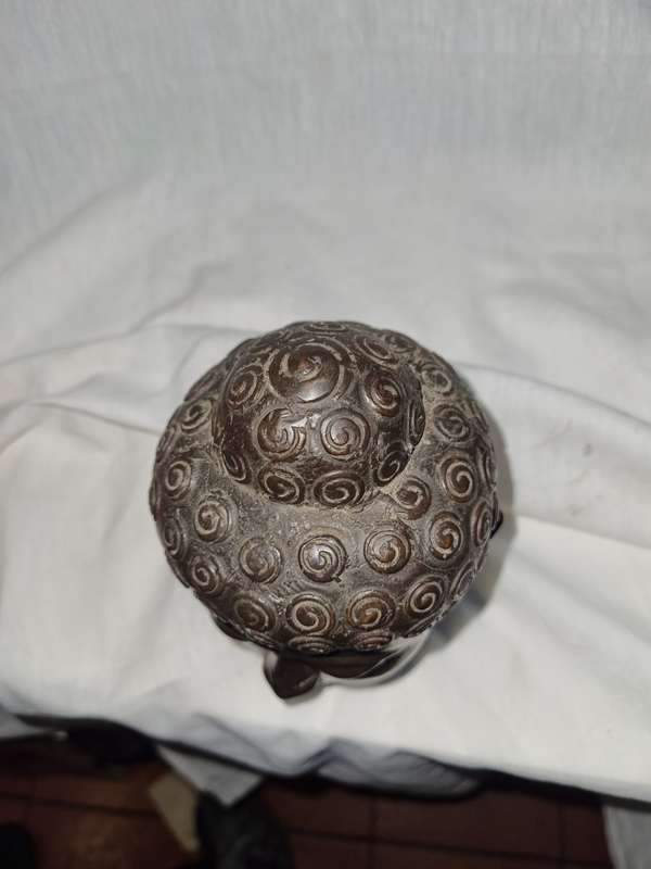 Antique Bronze Thai Buddha head ??