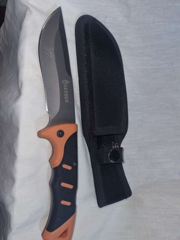 Bear Grylls gerber knife??