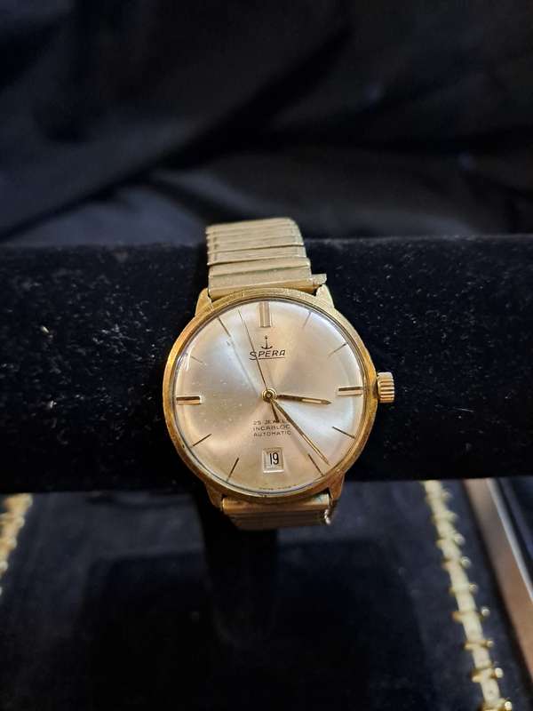 Spera news wind-up watch works