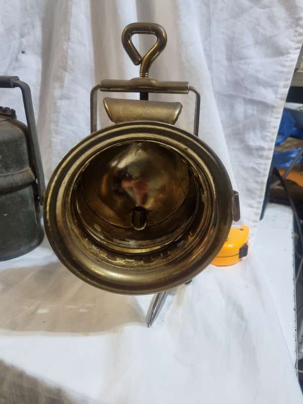 3 miners carbide lamps