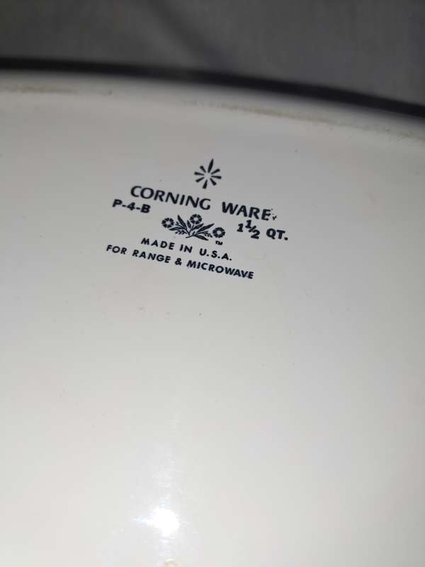 Blue and white corn flower corning ware