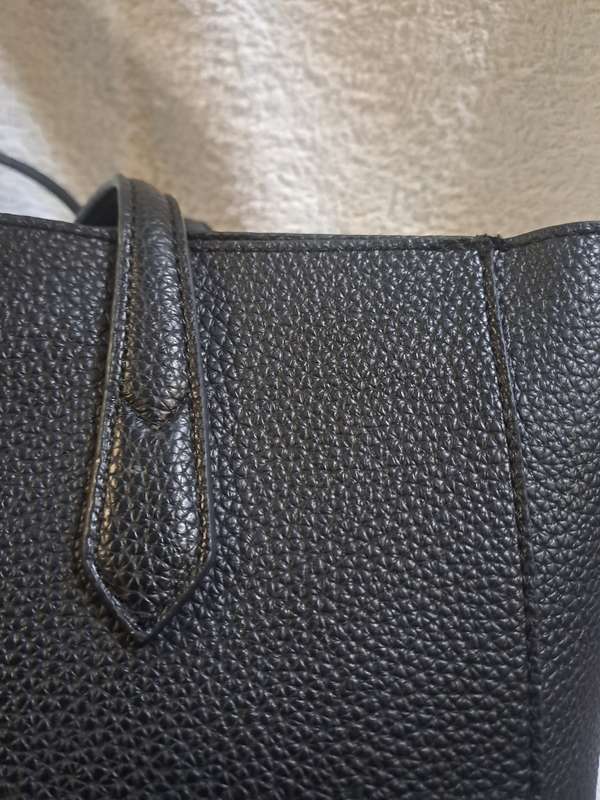 Guess handbag (secondhand)