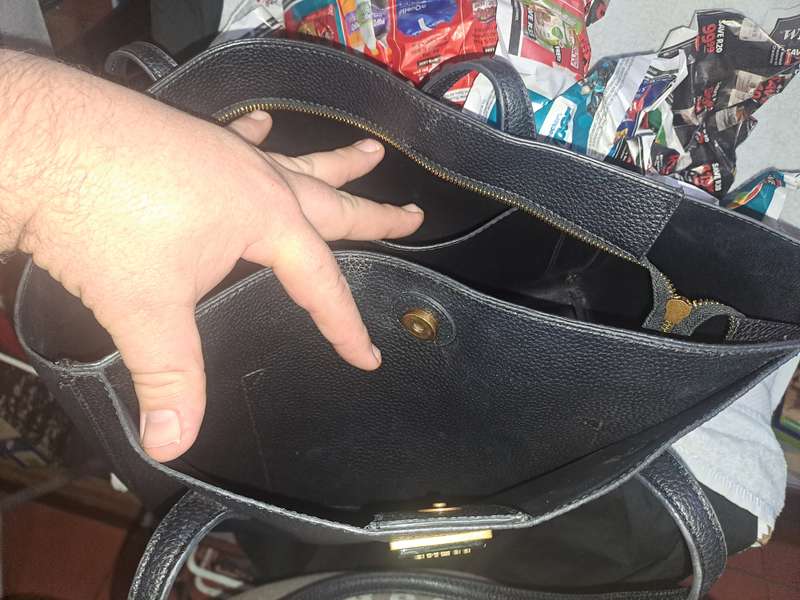 Guess handbag (secondhand)