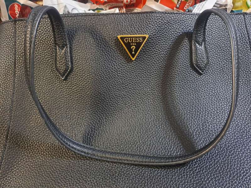Guess handbag (secondhand)