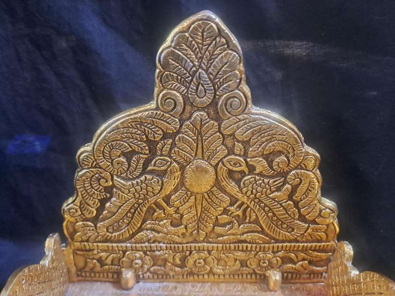 Nirmal handicraft singhasan