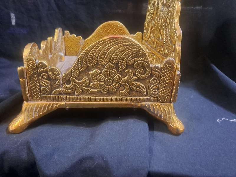 Nirmal handicraft singhasan