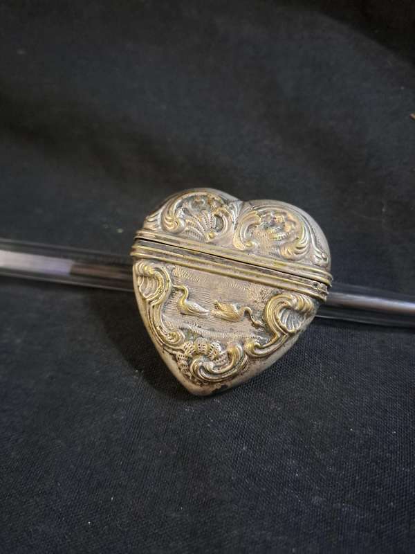 Vintage vinaigrette heart shaped box (not tested selling it as non silver)