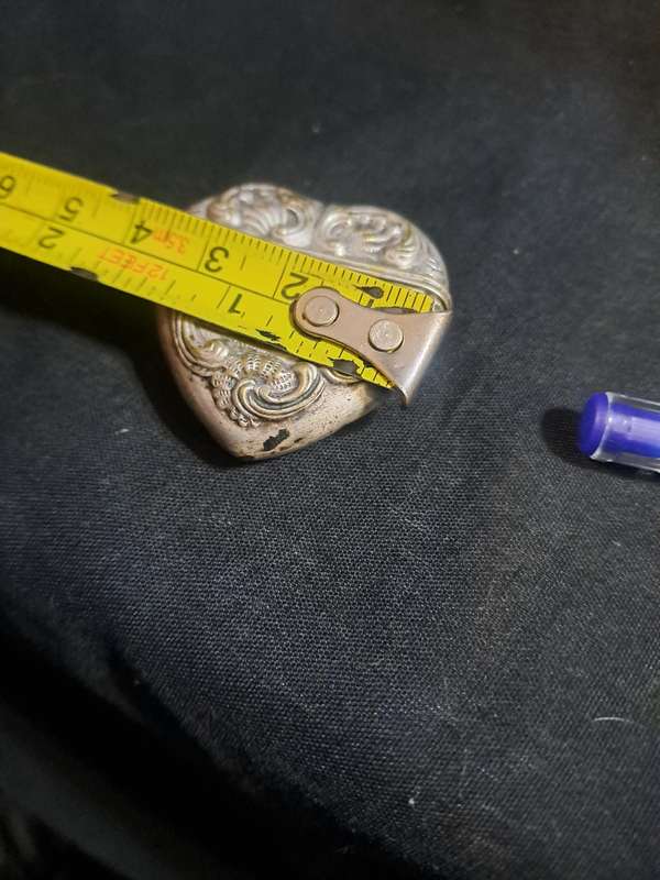 Vintage vinaigrette heart shaped box (not tested selling it as non silver)