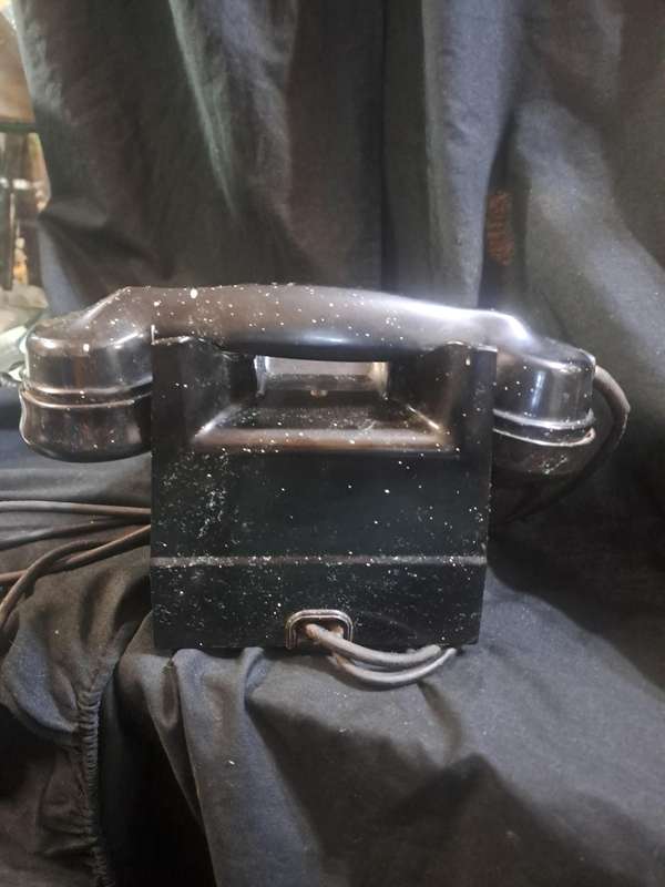 Bakelite call exchange phone