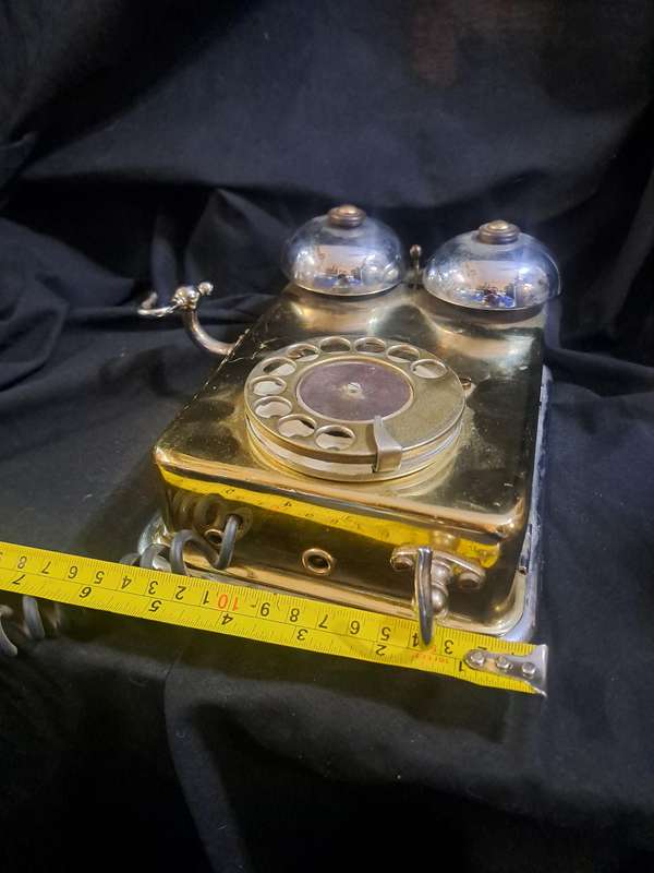 Riplica wall mounted telephone