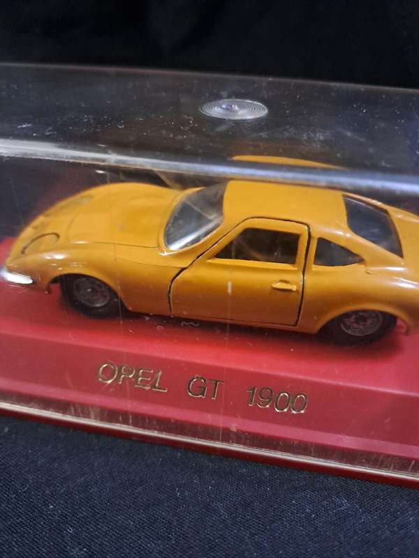 Opel GT 1900