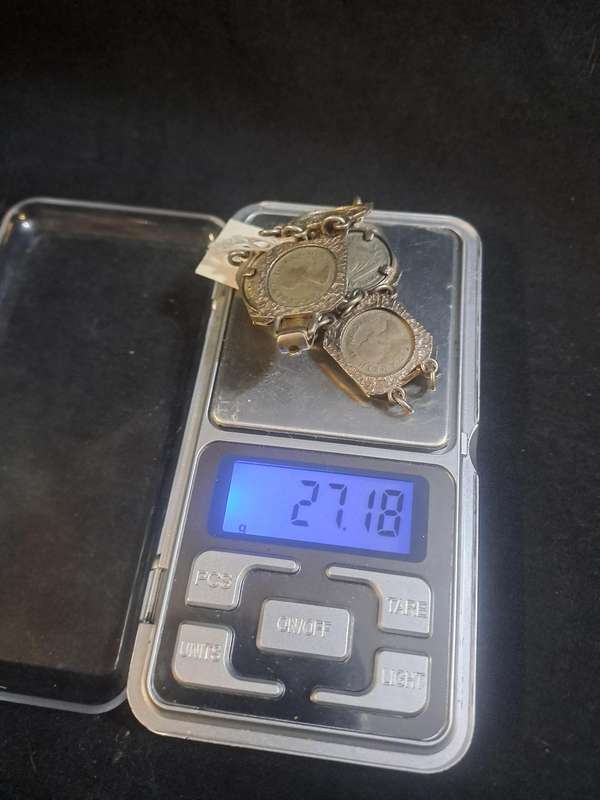 Tickey 3d coin bracelet