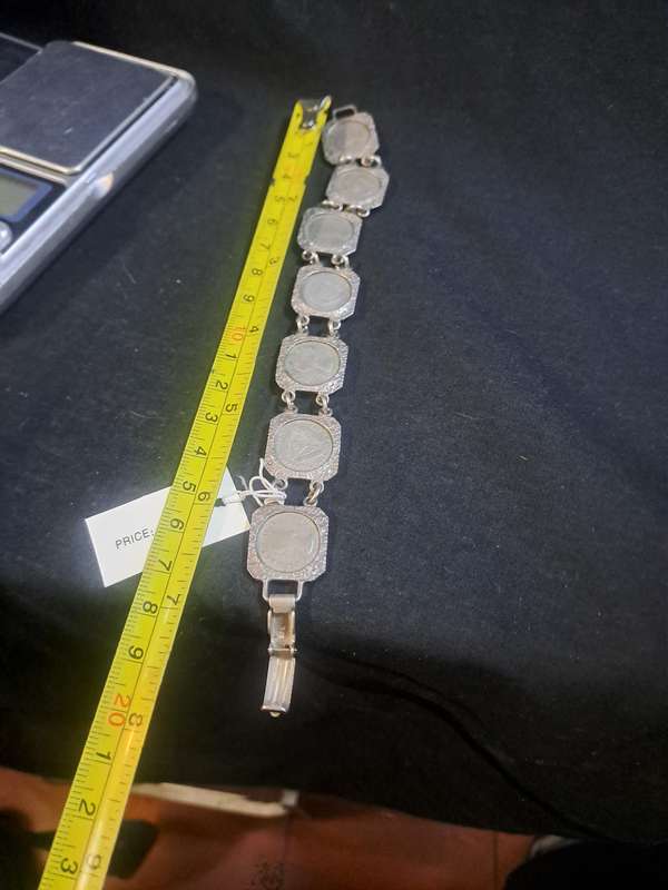 Tickey 3d coin bracelet