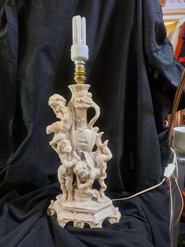 Angel lamp resin marked Le Ron (slightly chiped)