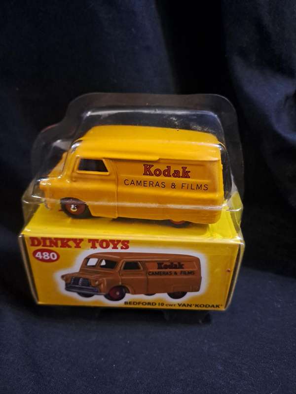 No. 480 dinky car Bedford kodak van