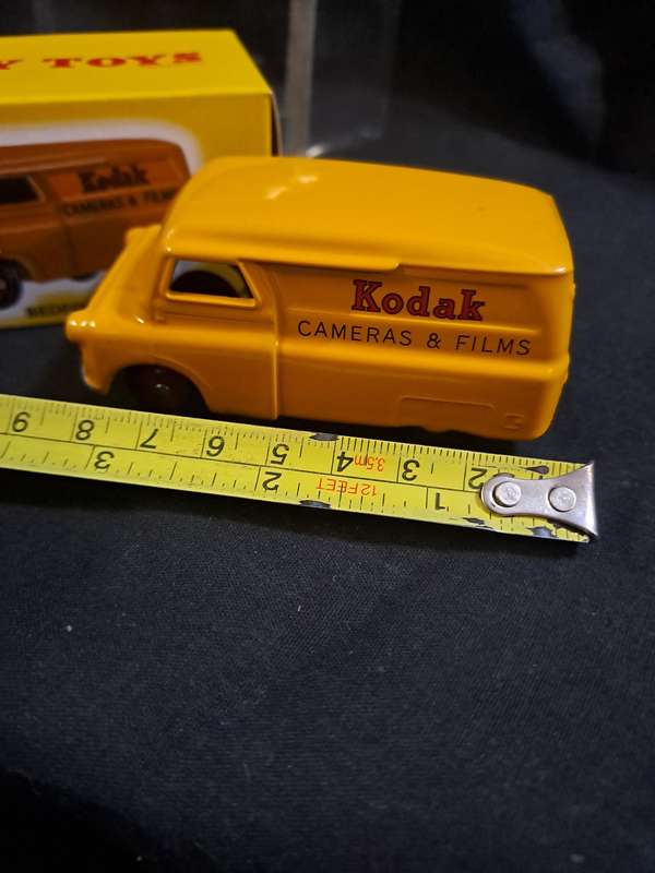 No. 480 dinky car Bedford kodak van