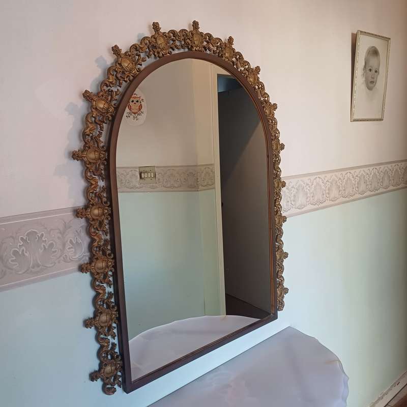 Solid brass an mable half moon entrace table