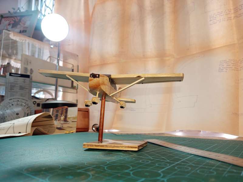 Handmade 1/48 scale, Cessna C172 Skyhawk, wooden model.