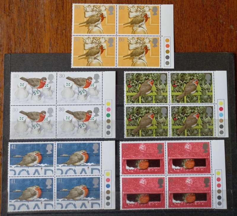 Britain 1995 Christmas Robins FDC + 5 MNH blocks of 4