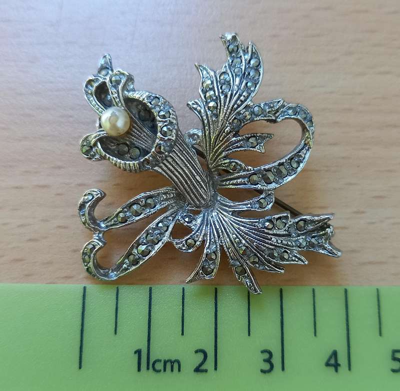 Marcasite flower brooch