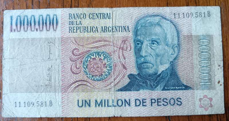 Argentina 1 million pesos 1981-1983