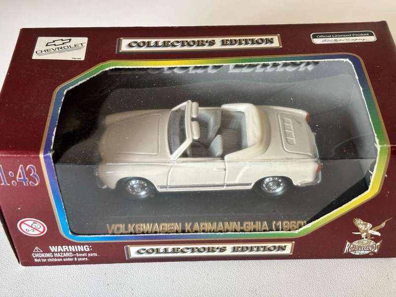 Volkswagen Karmann Ghia 1960 Convertible (Collectors Edition)
