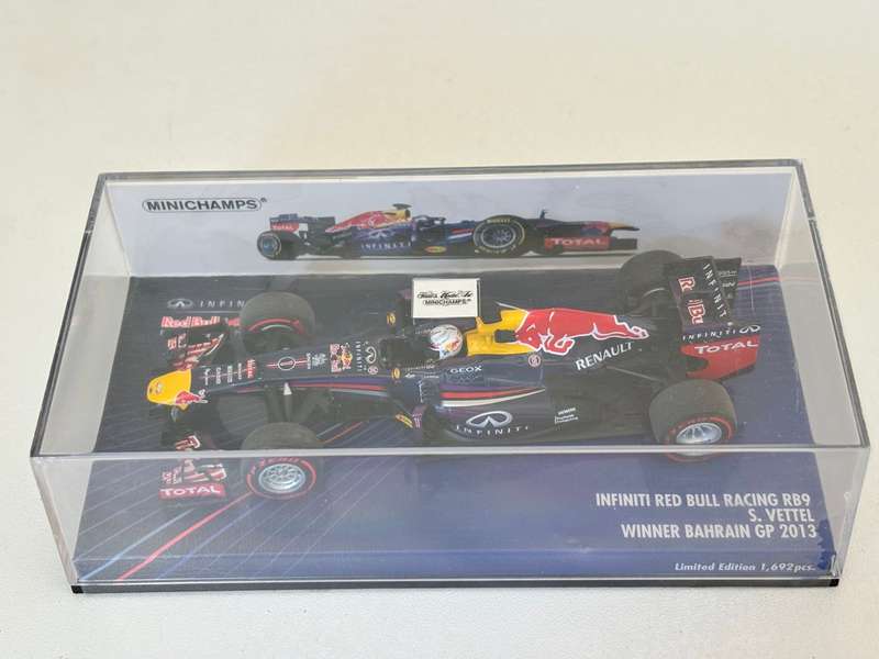 Sebastian Vettel - 2013 Red Bull RB9 F1 `Bahrain GP Winner` (Rare Minichamps 1:43)
