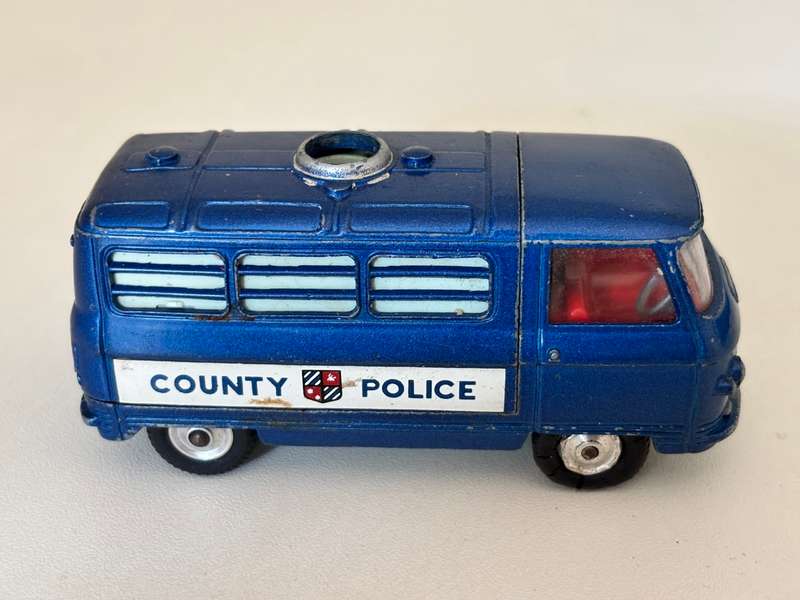 Commer 3/4 Ton Chassis - Police #464 (Corgi +/-1:43 made in Britain)