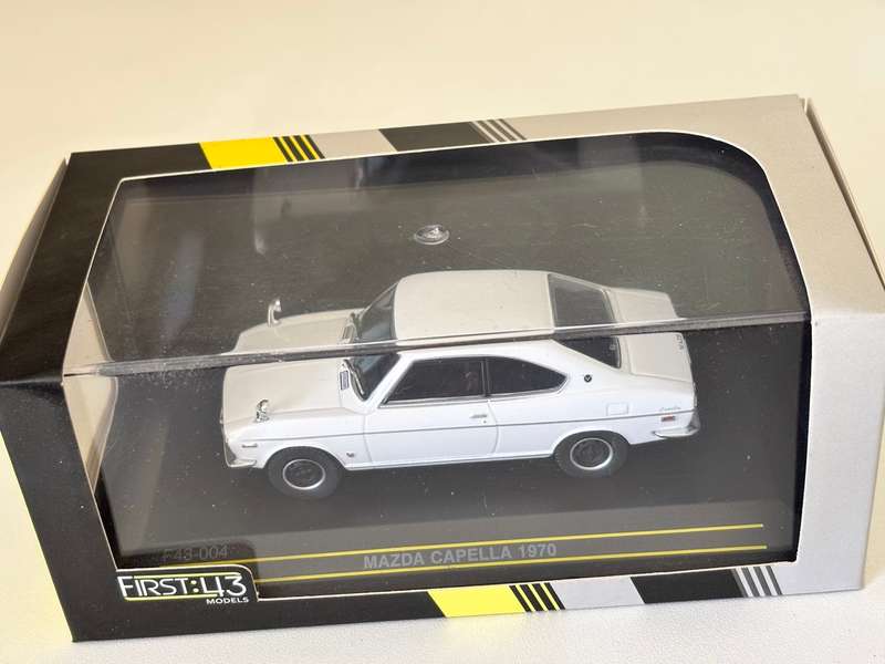 Mazda Capella RX2 Rotary 1970 (First 43 1:43 in box)