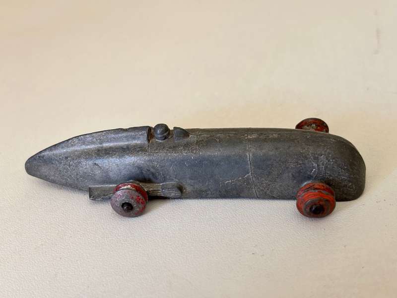 Rare Vintage MG Racing Car #23A 1946 (Dinky - made in Britain)