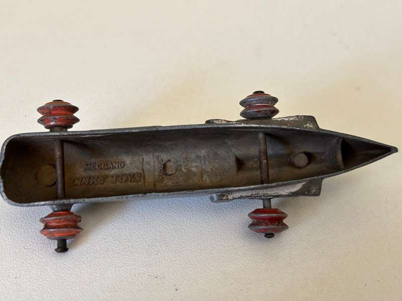 Rare Vintage MG Racing Car #23A 1946 (Dinky - made in Britain)