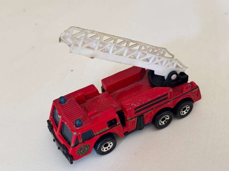 Fire Engine 1982 (Matchbox +/-1:64)