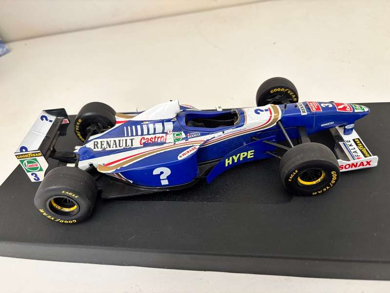 Jacques Villeneuve - Williams Renault F1 1997 (ONYX 1:18)