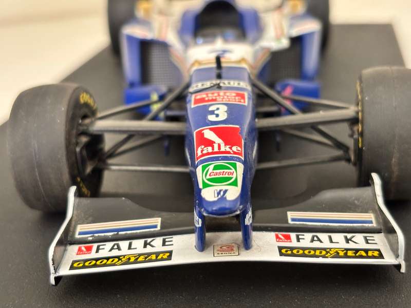 Jacques Villeneuve - Williams Renault F1 1997 (ONYX 1:18)