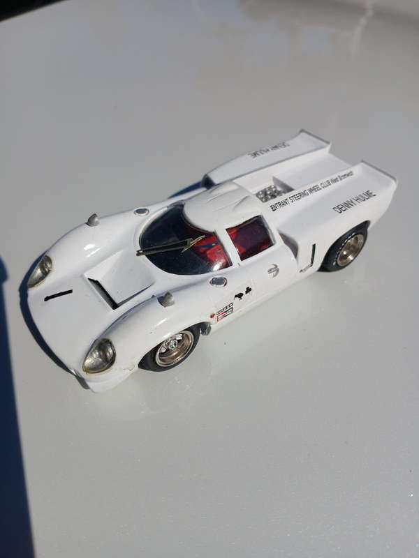 Lola T70 MK3 #1 Denny Hulme (Tenariv N131 Custom Built 1/43)