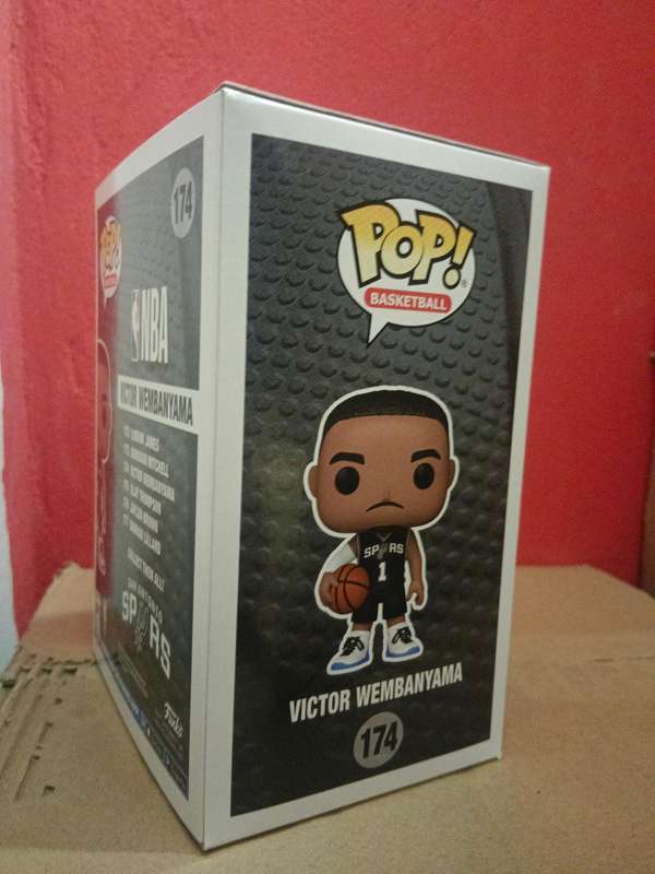 Funko POP! NBA SPURS VICTOR WEMBANYAMA VIN FIG
