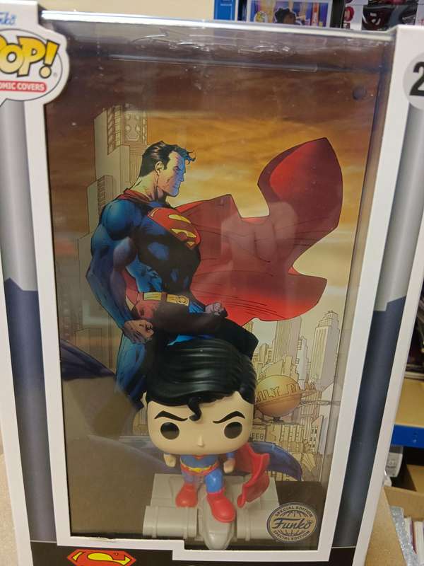 Funko POP! DC Comics Superman 85th Anniversary Comics Cover US Exclusive Vinyl
