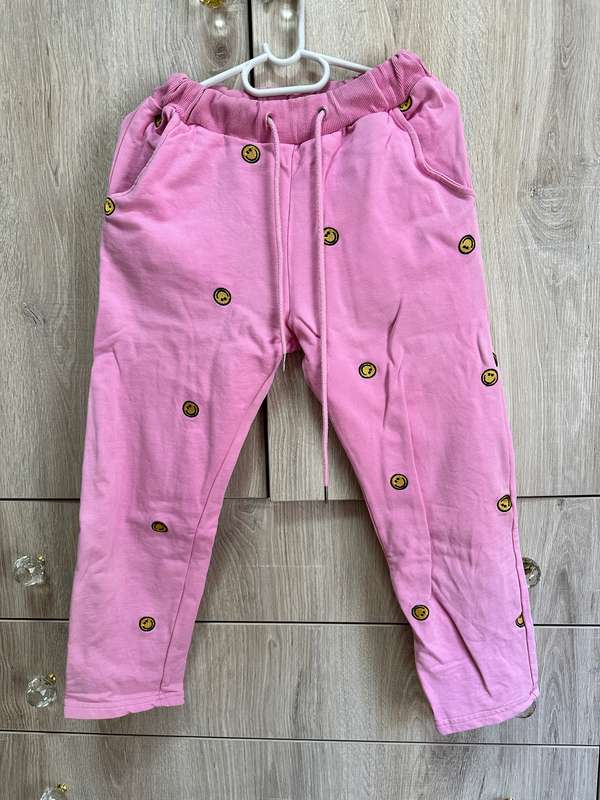 PINK TRACKSUIT CAPRI PANTS WITH EMOJI DESIGN FOR GIRLS OR LADY SIZE S